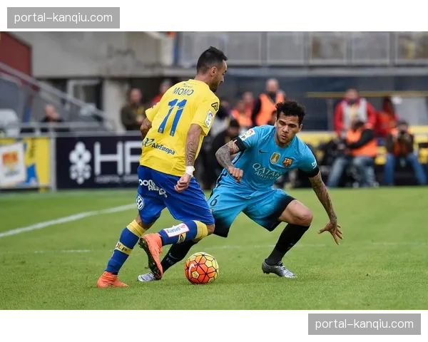 拉斯帕尔马斯对阵格拉纳达，主队上半场完成全场首次射正即取得进球