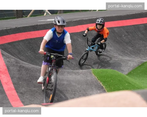 “泵道音乐节”：将极限运动与电子音乐结合，成为德国年轻人周末新潮流