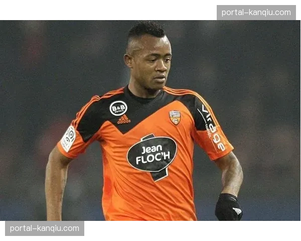 深度分析:VAR的频繁介入是否正在改变法甲后卫的防守决策习惯? 深度分析:VAR的频繁介入是否正在改变法甲后卫的防守决策习惯?